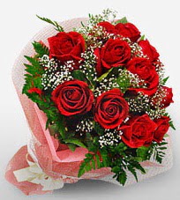 12 adet kırmızı güllerden kaliteli gül  Aksaray çiçek siparişi vermek 