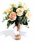  Aksaray çiçek siparişi sitesi  6 adet sari gül ve cam vazo